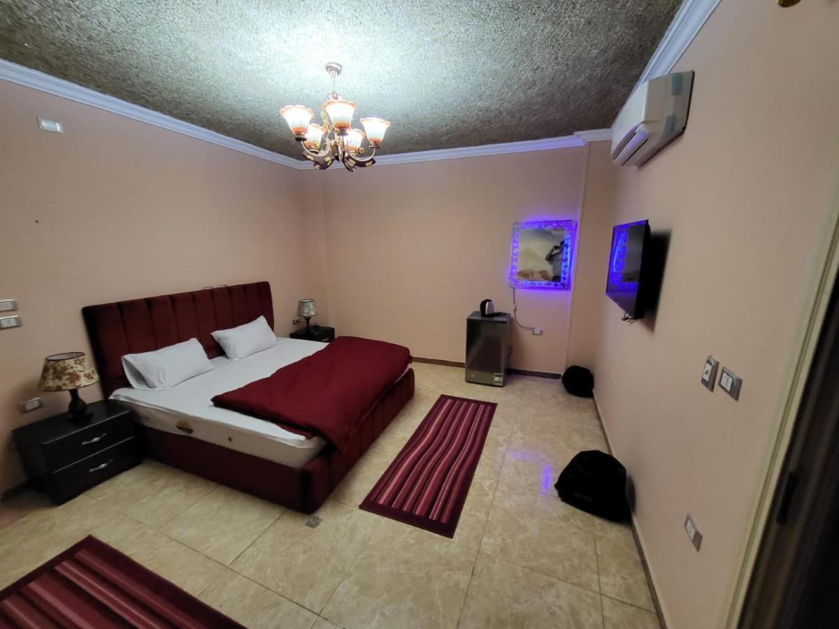 Hotel King Of The Pyramids Cairo